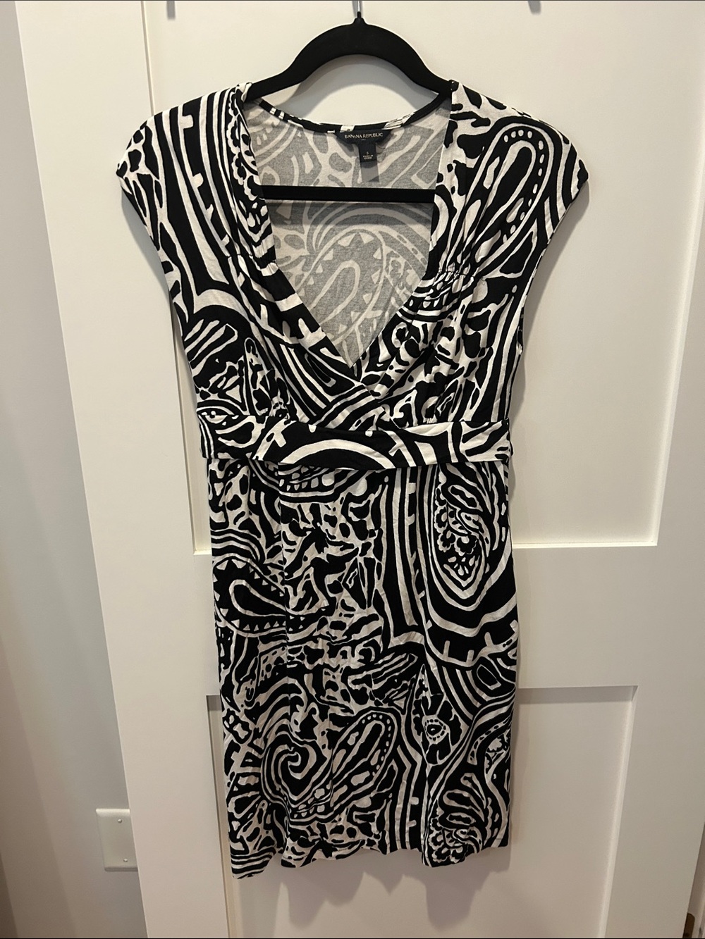 Banana Republic Black & White Printed Jersey Dress